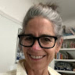 Meet your Posher, Suzanne